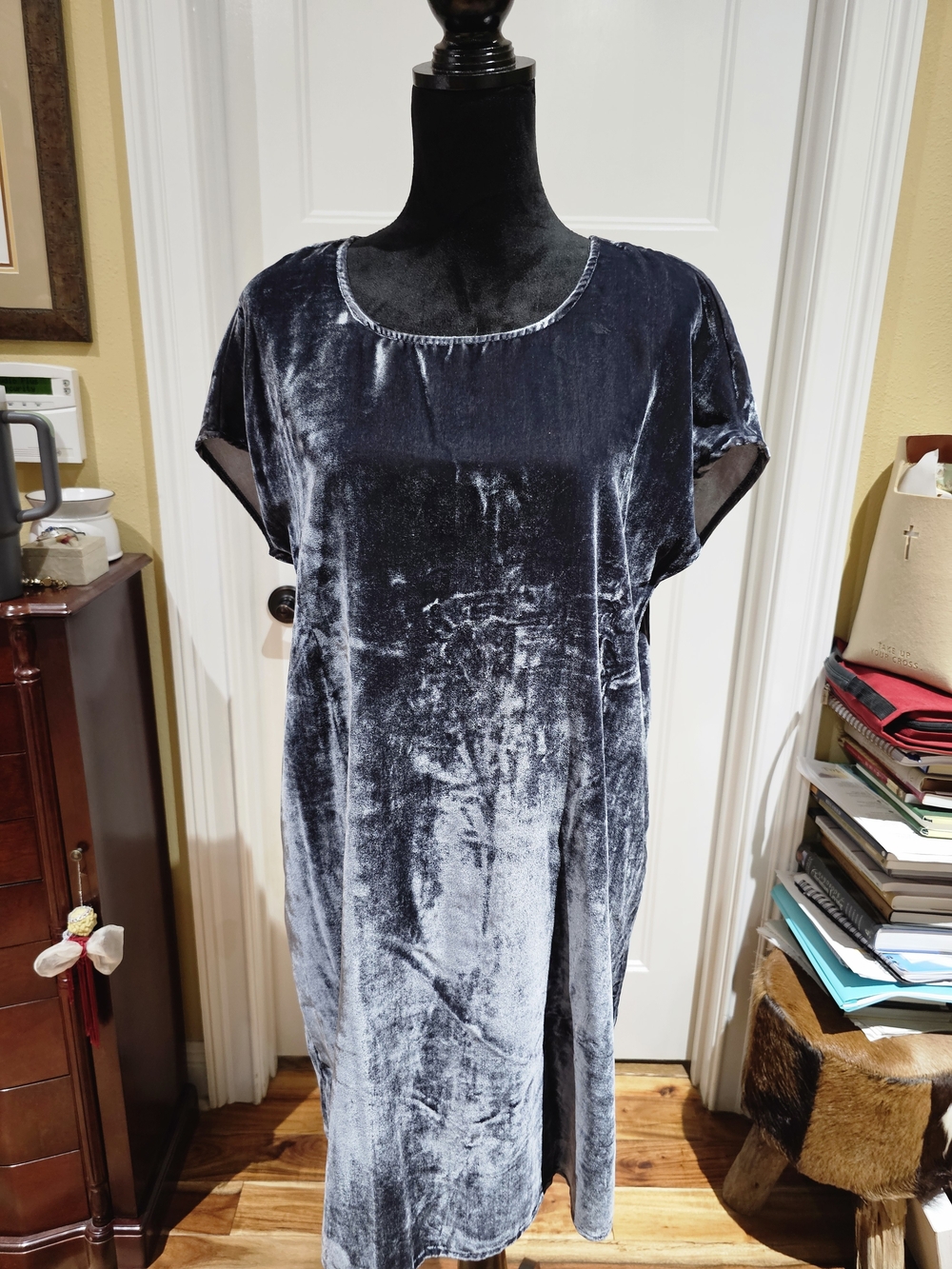 Chelsea & Theodore Velvet Midi Dress in Deep Grey, NWT